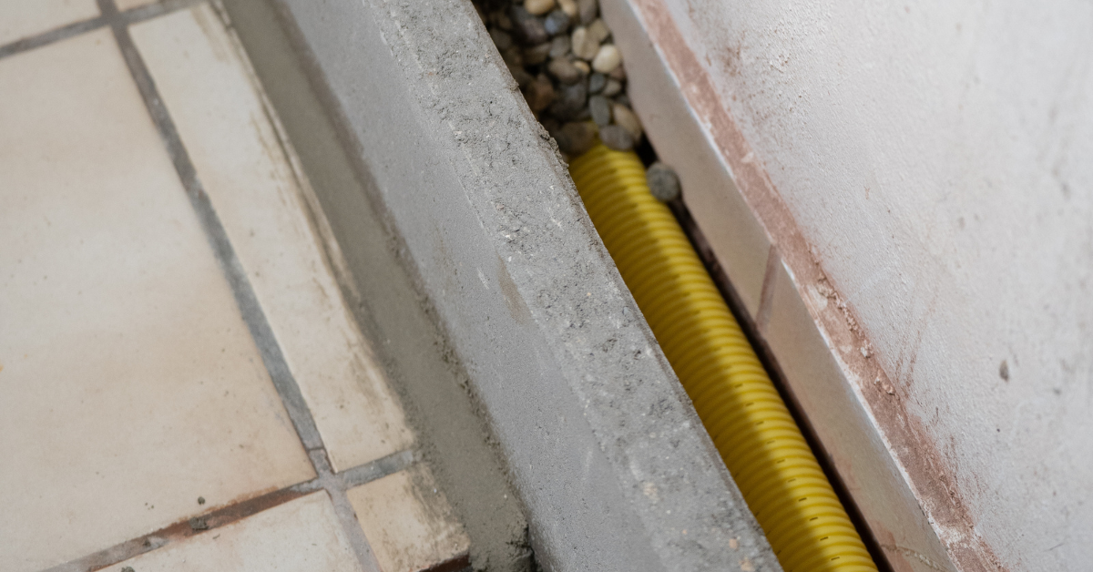 Murprotec-specialisten voeren kelderdrainage uit.